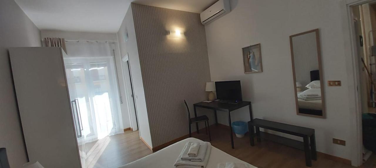 B&B Amaเวโรนา ภายนอก รูปภาพ