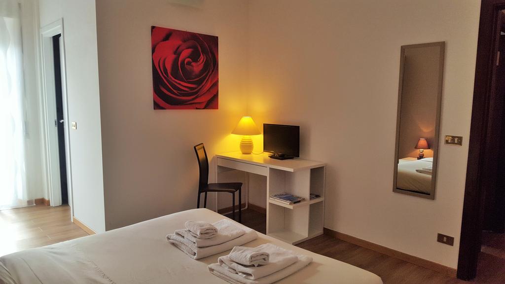 B&B Amaเวโรนา ห้อง รูปภาพ