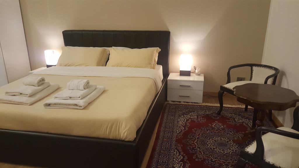 B&B Amaเวโรนา ภายนอก รูปภาพ