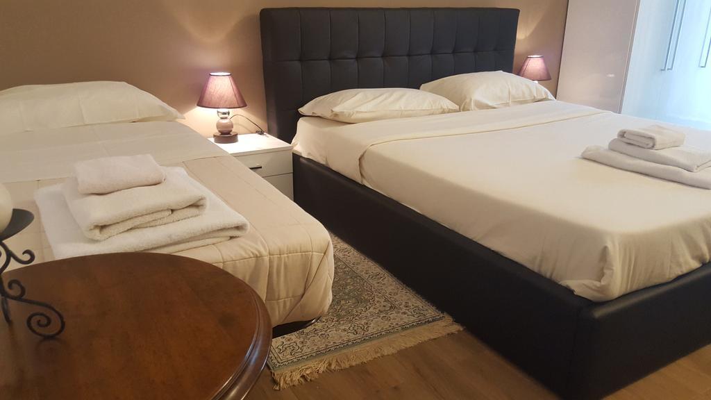 B&B Amaเวโรนา ภายนอก รูปภาพ